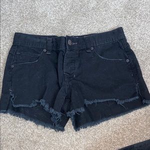Free People black jean shorts!